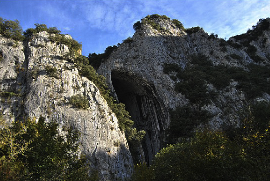 Foto Bajada cueva de La Leze.